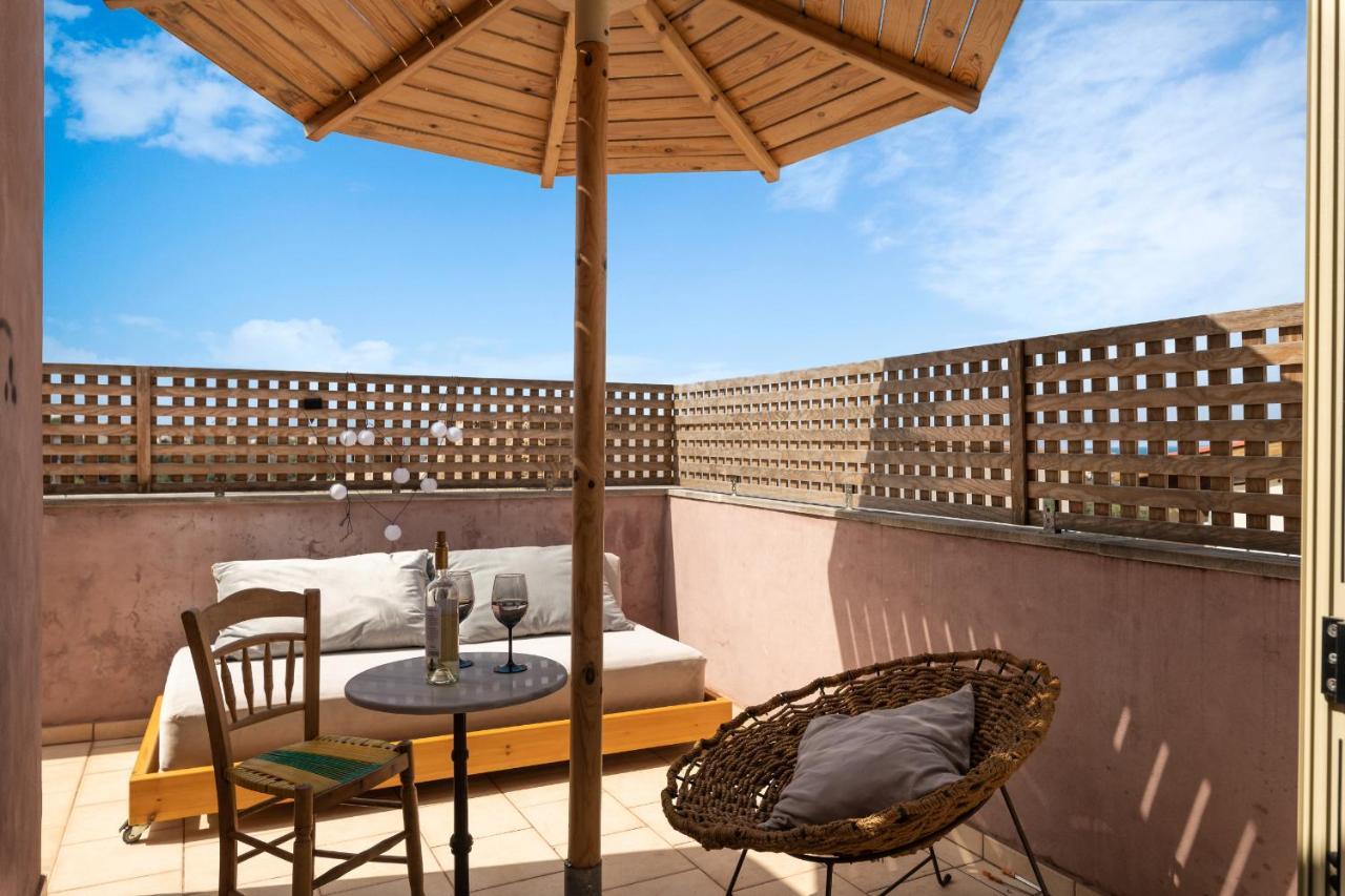 Mansion D Villa Galatás Екстериор снимка